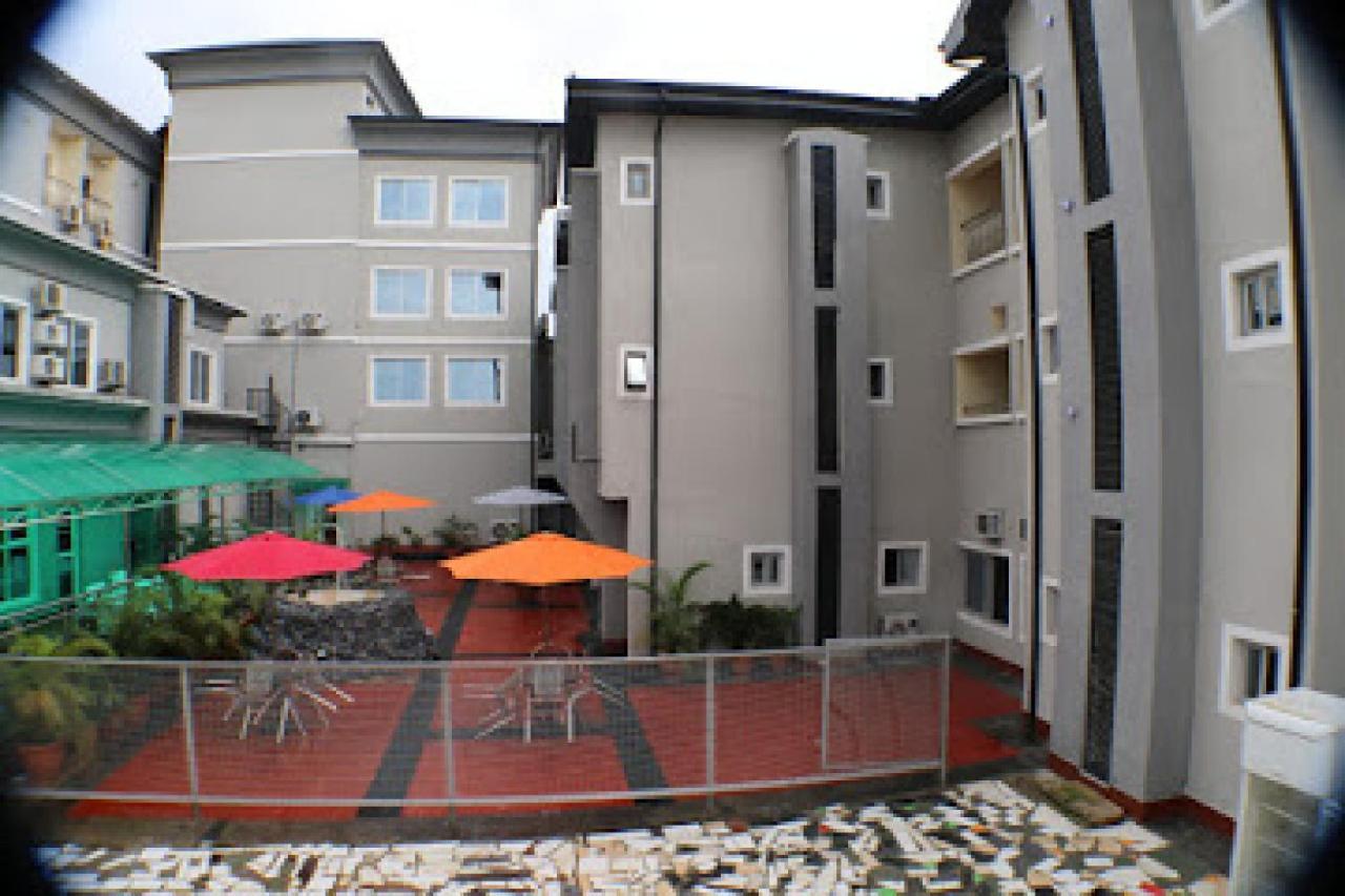 Room In Lodge - All Seasons Hotel-Owerri Dış mekan fotoğraf
